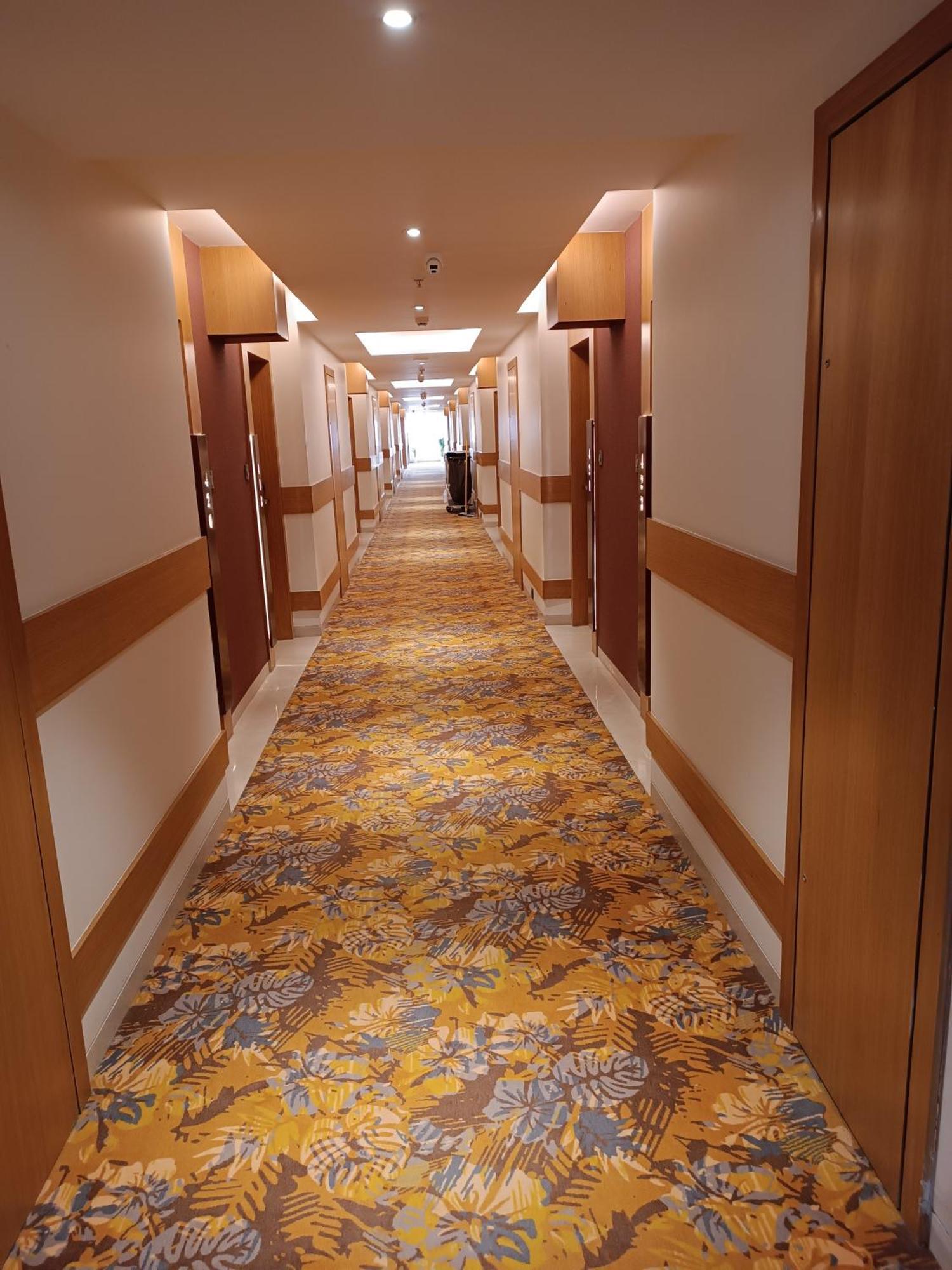 Damson Plum Hotel ลัคเนา ภายนอก รูปภาพ
